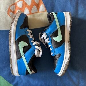 6.5Y Nike Dunk Low SE GS E